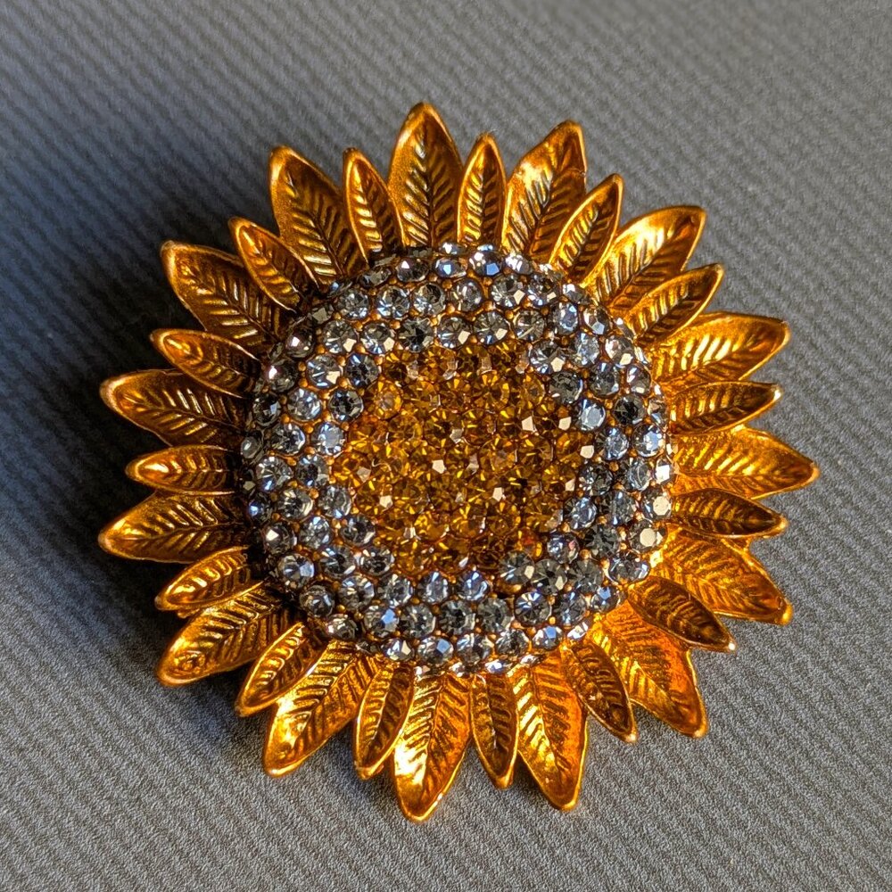 NWOT - Blinged Out Sunflower Brooch & 3D Floating Jewelry Display Case Combo